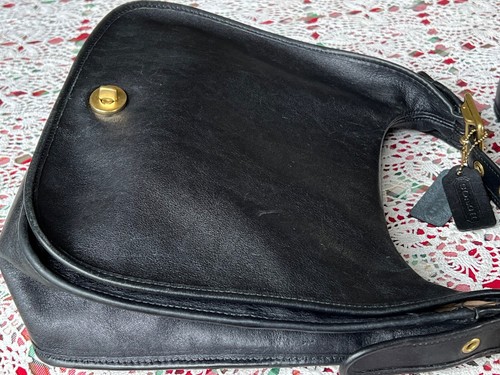 Vtg 90s COACH Handbag LEGACY Crescent Flap Black LEATHER Shoulder Bag Purse 9718 - Picture 5 of 23