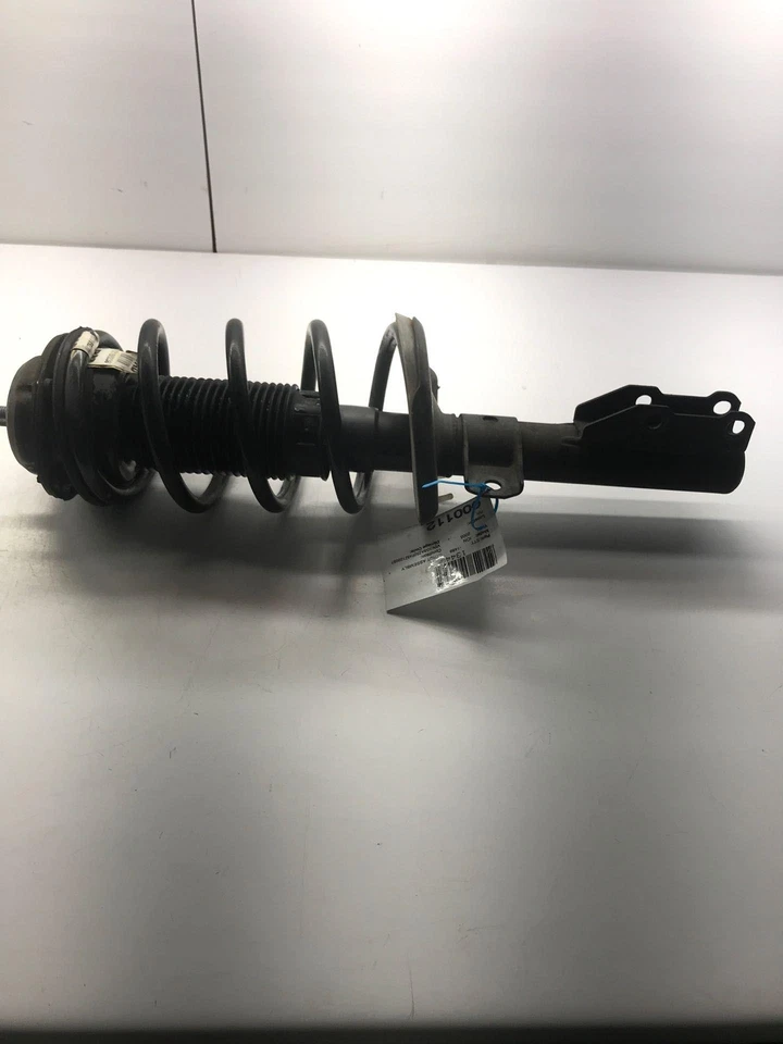 Amortiguador de puntal delantero Saturn Ion 2003-2007 con resorte helicoidal pasajero derecho Foto 2 de 4