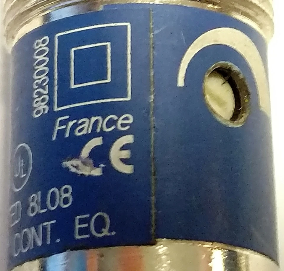 Telemecanique XU5-M18PP340D 光电传感器 — 第 4/4 张图片