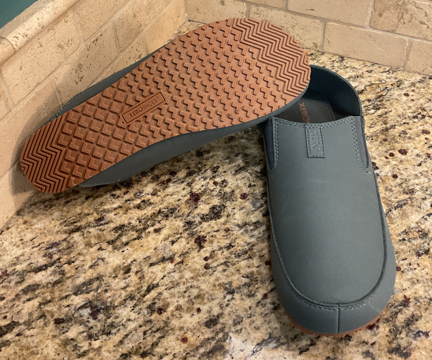 Xero Shoes TEAL Sunrise Womens Size 12 Minimalist Shoes HAD ON ONCE INDOORS