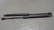 Heckklappendämpferpaar ( 550 N ) VW Passat Variant 2.0 TDI 3C/3CC 12 Monate