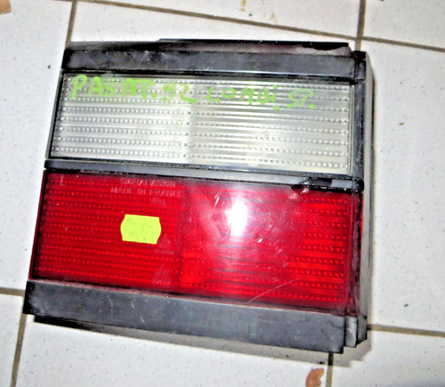 Rückleuchte links innen VW Passat 35i VARIANT Heckklappe 333945107