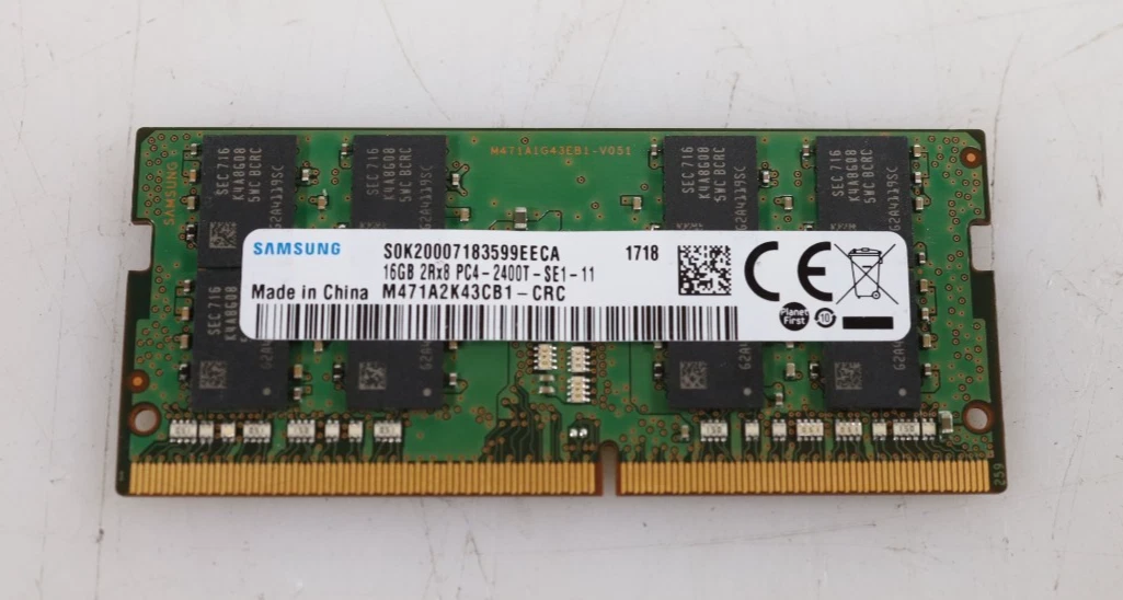 Samsung PC4-19200 (DDR4-2400) Bus Speed Computer RAM 16 GB Total