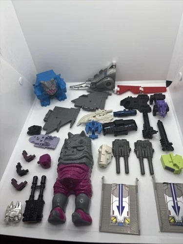 Hasbro G1 Transformers Action Figures Accessories Parts Lot