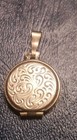 Vintage Locket Pendant Photo Holder Silver Tone . Has engraved on it "Renard". — photo 1