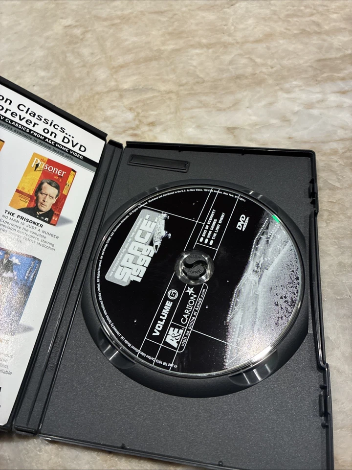 Space: 1999 ~ Volume 6 ~ DVD ~ Free Shipping Foto 3 de 4