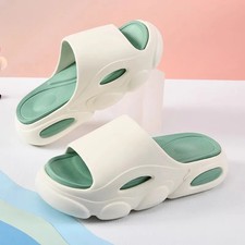 Men New Platform Slippers Outdoor Fashion Thick Sole Beach Sandals Indoor