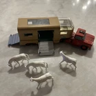 MATCHBOX LESNEY KING SIZE NO.K-18 ARTCULATED HORSE VAN ,W/HORSES Rolls Fine