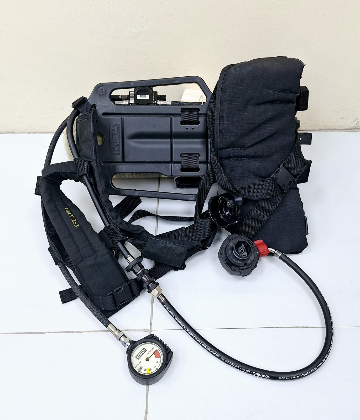 Mine Safety Appliances MSA A-A2L / SCBA Airhawk II / Air Mask 2216 PSI