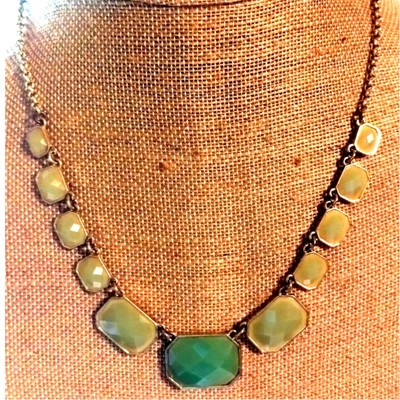 Green Faceted Block Gem Stone Necklace Silver Tone Chain