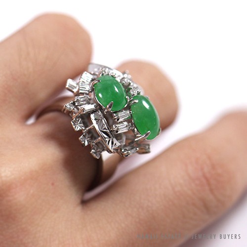 NATURAL JADEITE JADE & DIAMOND CLUSTER WHITE GOLD RING (SZ 5.5) - Picture 7 of 12