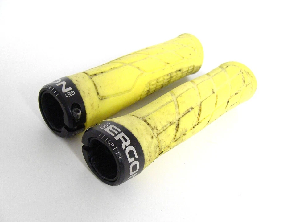 Ergon GE1 Manopole Lock-On Manici 130mm Giallo-Neon 110g Scott Spark Canyon - Immagine 3 di 4