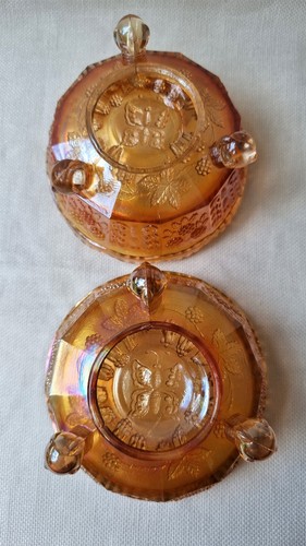Vintage Pair Marigold Carnival Glass Butterfly & Berry Tri Footed Bowls 12cms - Picture 5 of 9