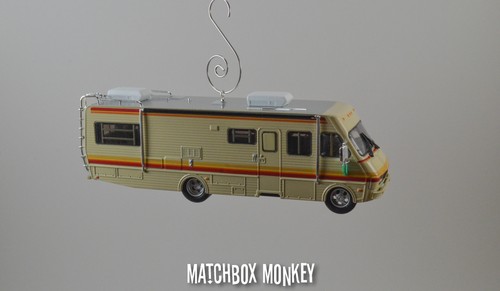 1986 Bounder Class A Motorhome Fleetwood Christmas Ornament RV Breaking Bad Camp - Picture 6 of 12