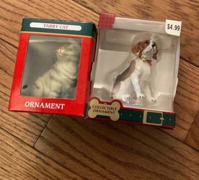 Lot Of 2 New In Box Beagle Dog Tabby Cat Hanging Ornaments Evergreen Tree Elf s 