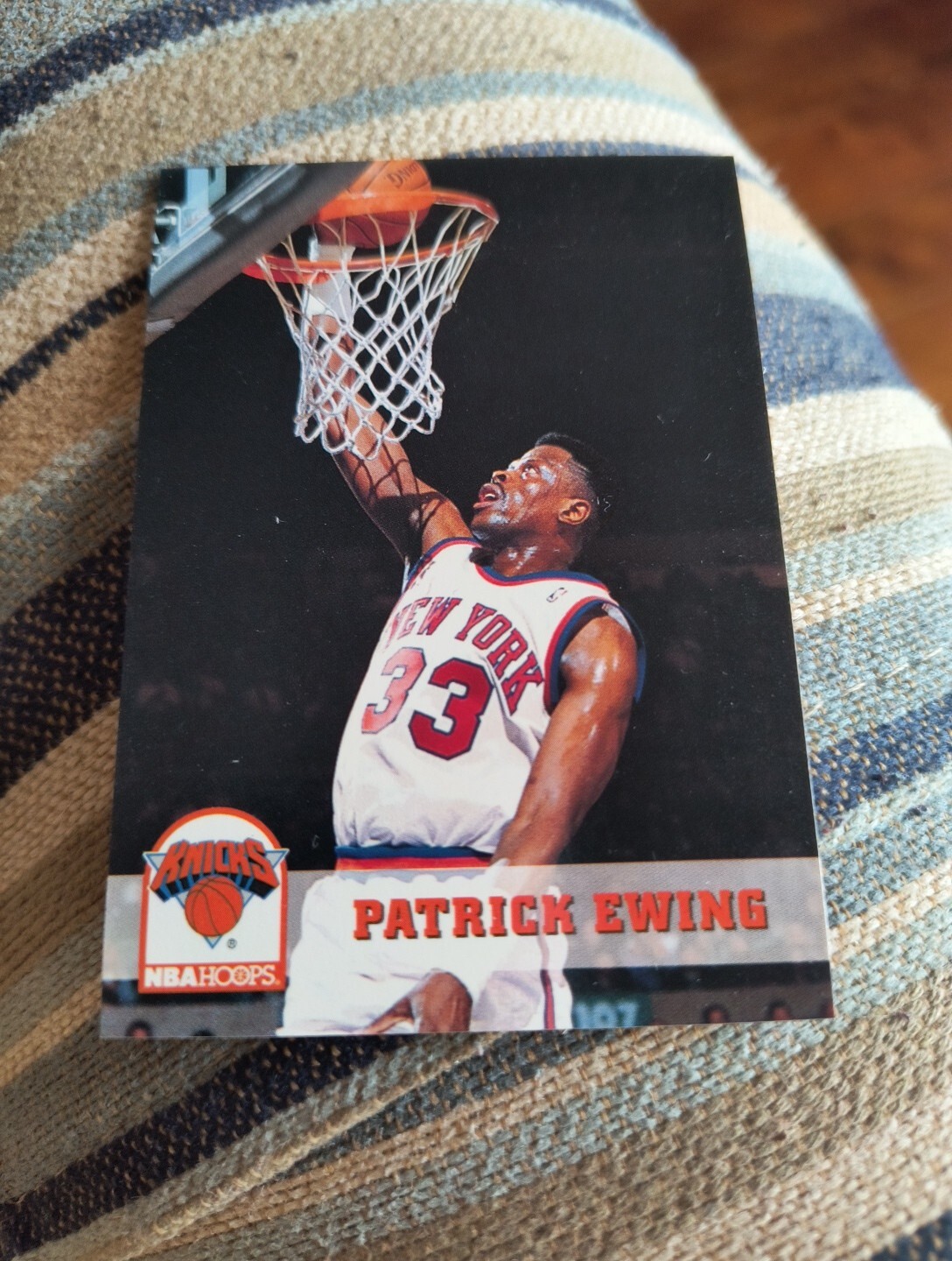 PATRICK EWING 1993-94 SKYBOX #146 FREE SHIP