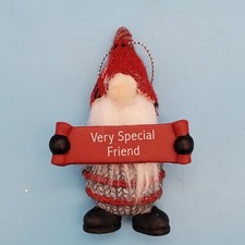 Ganz Gnome Christmas Ornament Holding Very Special Friend Banner 3.5"