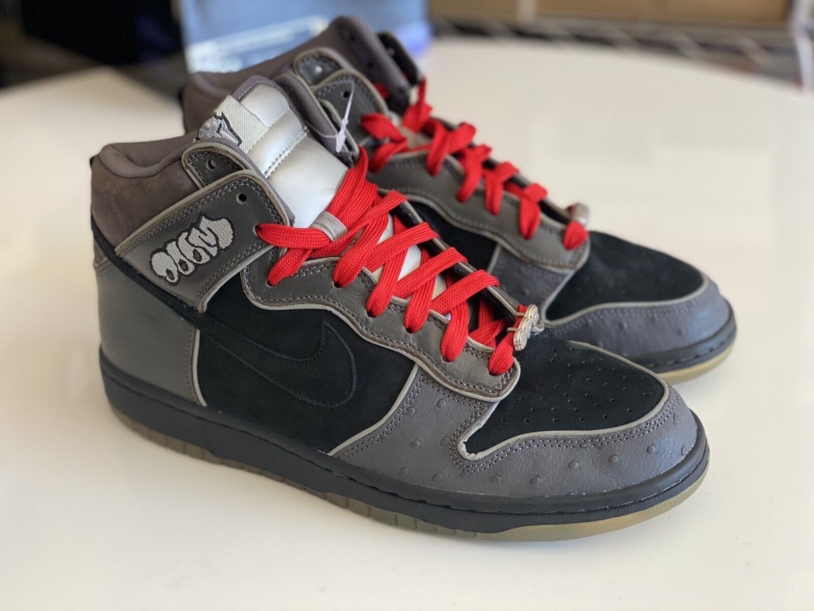 New 100% AUTHENTIC RARE NIKE DUNK SB HIGH MF DOOM SIZE 9.5 Supreme