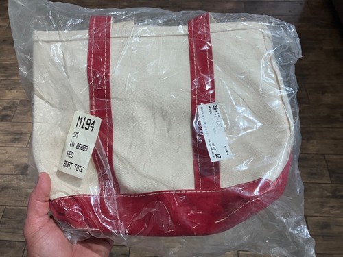 Brand New Sealed in Original Plastic Vintage 1995 LL BEAN BOAT & TOTE Red/White