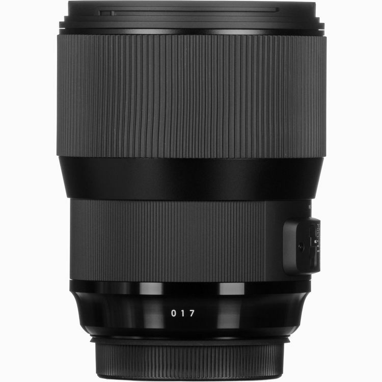 [ Lマウント ] SIGMA 135mm F1.8 DG HSM Art Amazon.com : SIGMA 135mm F1.8 DG HSM Art for L Mount Cameras