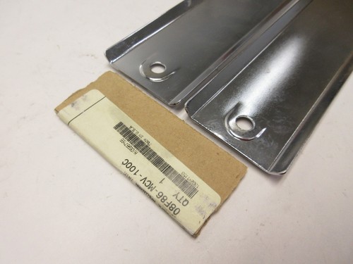 2002 HONDA VTX1800 VTX 1800 CHROME RADIATOR TRIM PAIR LEFT RIGHT NEW - Picture 7 of 8