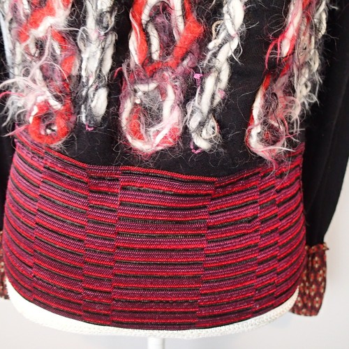 Save The Queen black multicolor abstract long sleeve blouse size m sweater - Picture 4 of 16