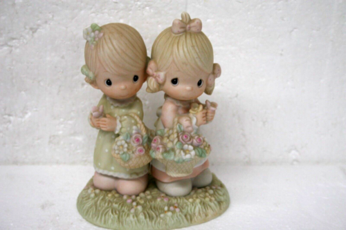 Precious Moments #100072 TO MY FOREVER FRIEND 1985 Samuel J Butcher