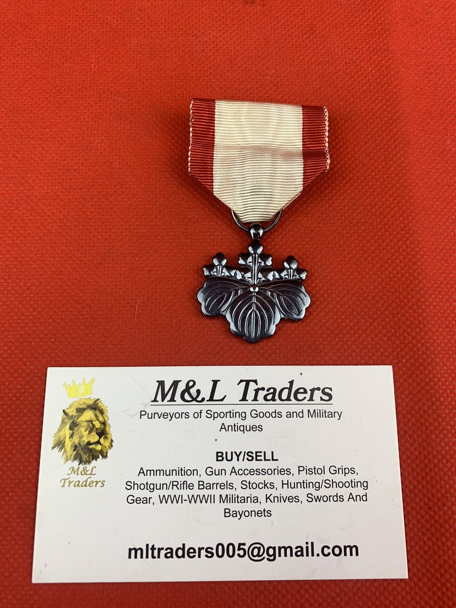 Original WW2 Japanese Medal Cased Order of Rising Sun 8th