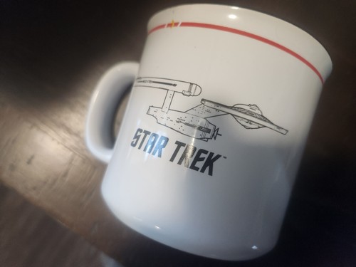 Propiedad de la U.S.S. Enterprise 2 caras cerámica estilo campamento 20 oz. Taza jumbo - Imagen 4 de 5