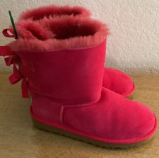 UGG Hot Pink Bailey Bow Youth Size 5 Woman  s 7 Sheepskin Boots