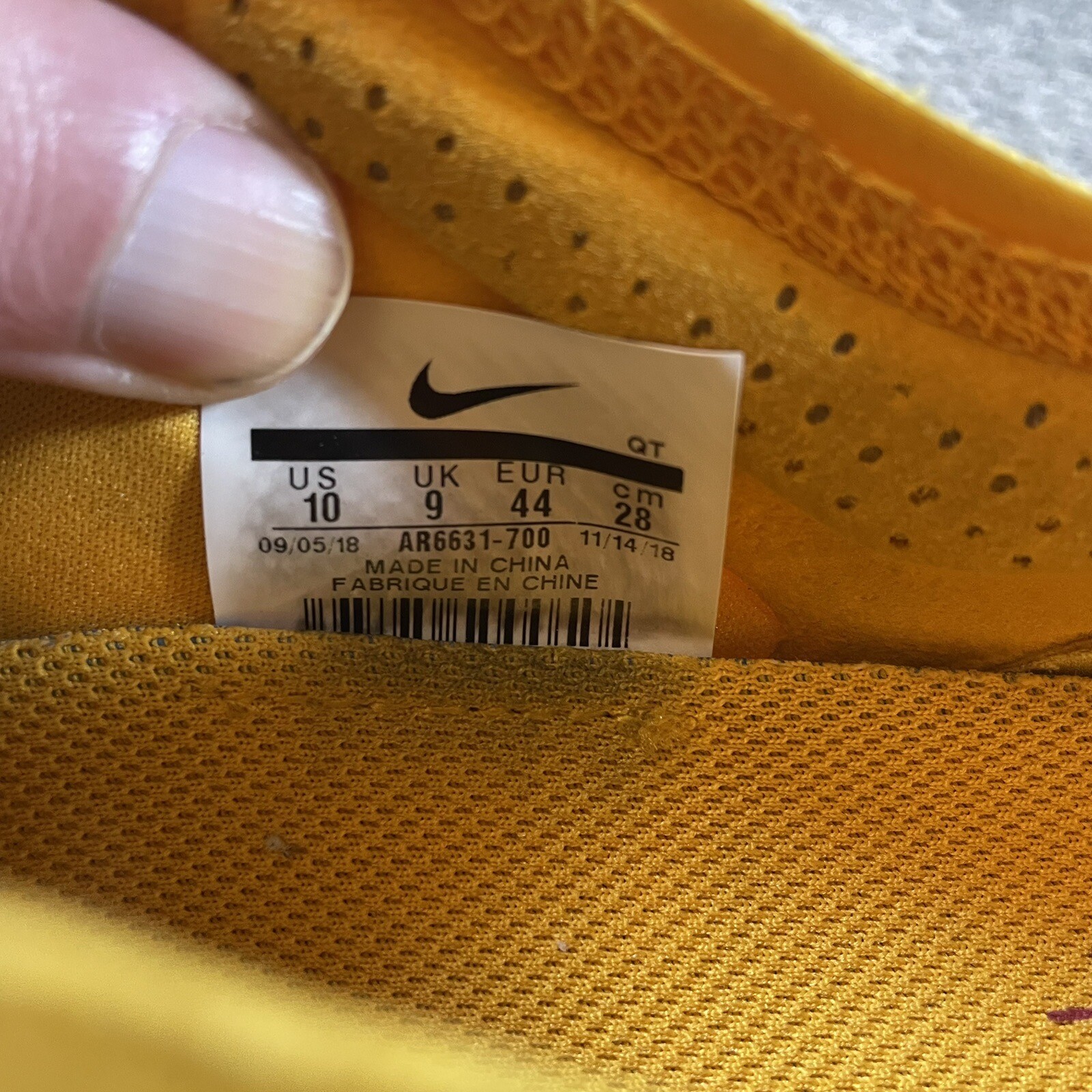 Nike Air Vapormax 2019 Canyon Gold Orange Athletic Shoe Men&rsquo;s Size 10 AR6631-700