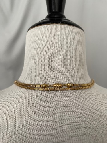 Vintage Gold Tone Ribbed Beaded Long Necklace - Picture 3 of 10