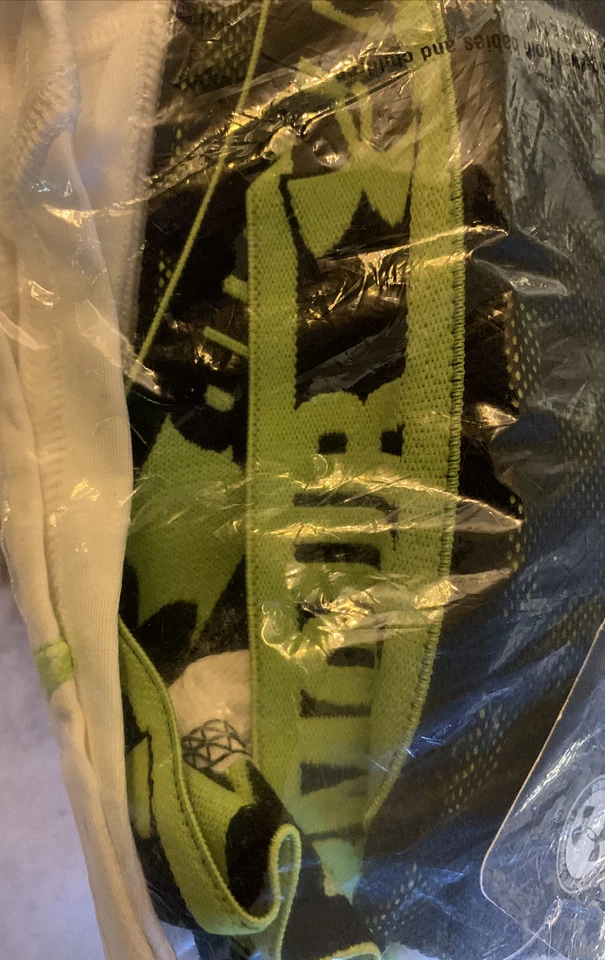 Pantalones de fútbol Under Armour para niños blancos cintura elástica rendimiento YXL NUEVOS CON ETIQUETAS nuevos Foto 4 de 4