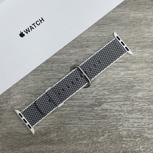 Genuine Apple Watch Band Woven Nylon White Checked | 38/40/41mm Series 1-7,8 +SE - Picture 2 of 6