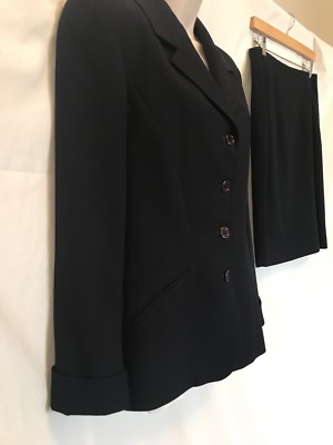 40- Irene Van Ryb Skirt Suit Navy Wool Herringbone France French Cuffs Excellent