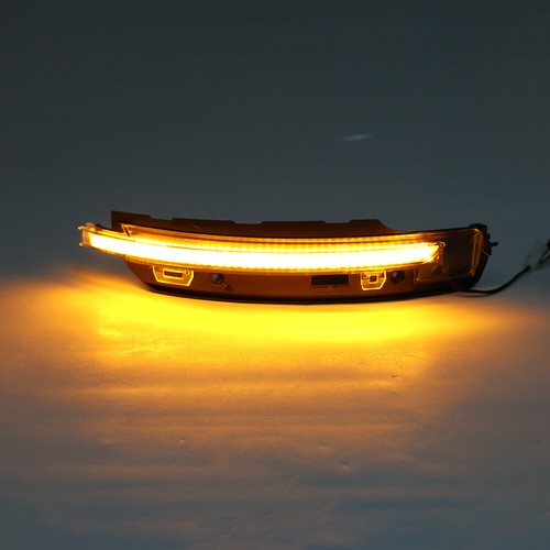 Luz intermitente de espejo retrovisor lateral dinámico compatible con Porsche Macan serie 95B 2014-2023 - Imagen 10 de 13