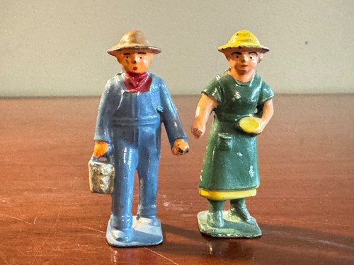 Vintage American Metal AM37 & AM38 Farmer & Wife NM to Mint!!