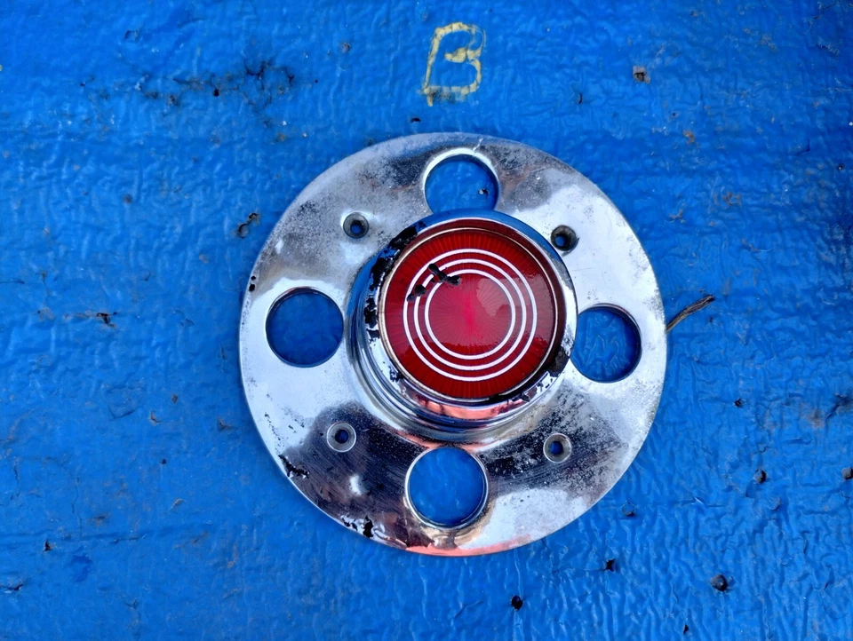 Ford Pinto Mercury Bobcat D42A-1A097-BB cubo de llanta central de rueda OEM 4 tapones #b Foto 3 de 4