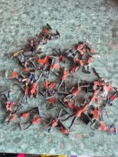 metal  figures various x 45,  some flats  25-40mm