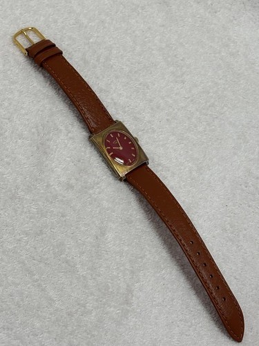 ROTARY remontage manuel [18.23.56] rouge [fonctionne] femme  - Photo 8 sur 9