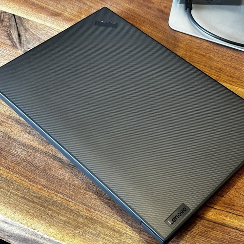 Lenovo ThinkPad P1 G4: Xeon W-11855M, 64GB, 1TB, RTX A2000, 4K UHD+ Touch, Wrnty - Afbeelding 6 van 24
