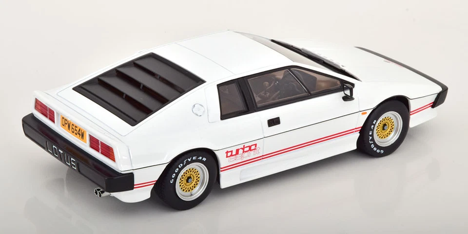 KK Scale 1:18 LOTUS ESPRIT TURBO JAMES BOND 007 WHITE & RED 1981 - KKDC181191 - Immagine 2 di 4