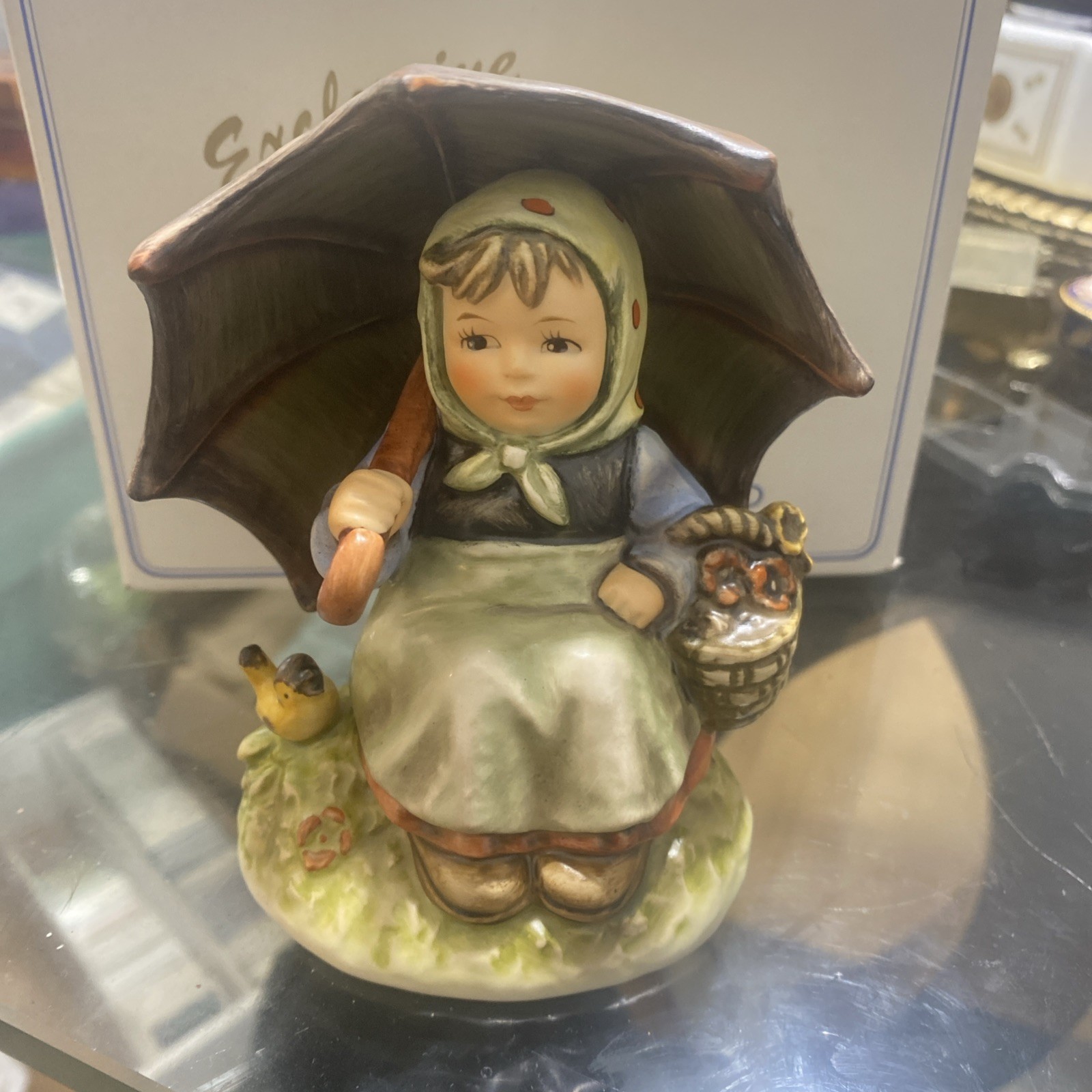Goebel Hummel Umbrella Girl 1983 Exclusive Edition No.9 w/ Box
