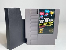 Balloon Fight Nintendo NES 5 Screw Variant w Dust cover VG