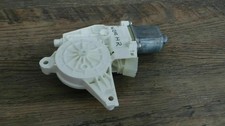 Fensterhebermotor rechts A2048200642 Mercedes C GLK E Klasse W204 X204 W212 Fensterhebermotor rechts A2048200642 Mercedes C GLK E Klasse W204 X204 W212