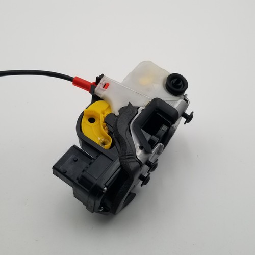 2015 - 2020 Buick Encore Rear Left Door Lock Latch Actuator OEM 13579545 - Picture 10 of 15
