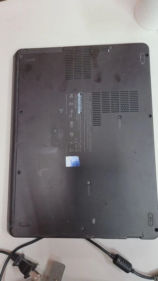 Lenovo ThinkPad Twist S230u I3-3227U - Image 4 of 4