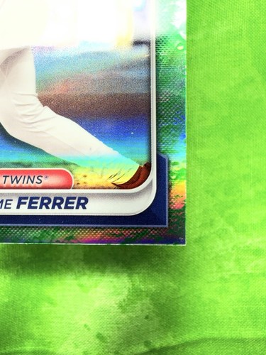Jamie Ferrer - Lunar Glow - 2024 Bowman Chrome #BCP-167 Minnesota Twins - Picture 3 of 11