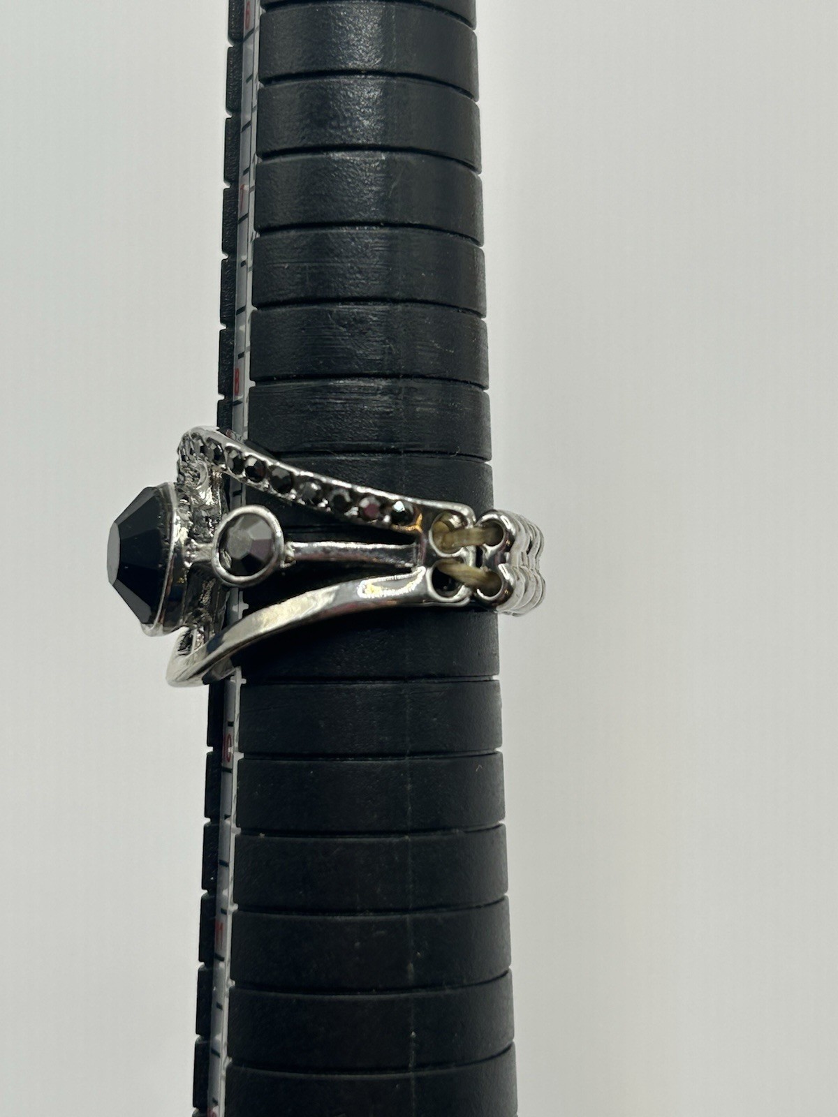 Statement Silver Tone Black Stone Ring Size 9 Fas… - image 11