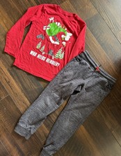 Boys Size 5/6 Red Christmas Shirt Santa Skateboarding Gray Sweat Pants Outfit